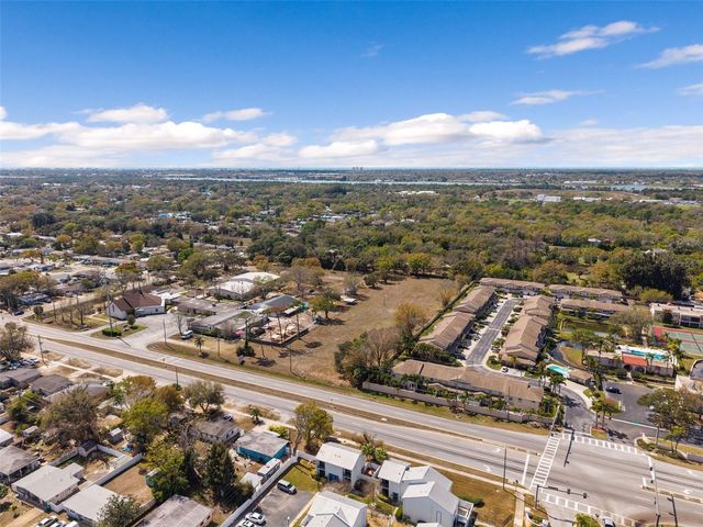 9530 STARKEY ROAD, Seminole, FL 33777