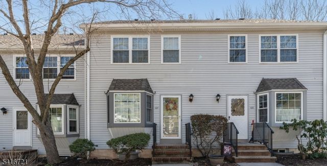 107 Franklin Ct, Raritan Twp., NJ 08822
