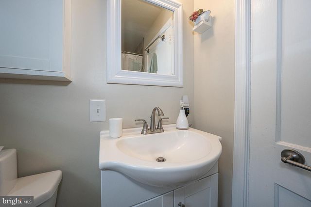 2115 WINTON AVE, Havertown, PA 19083