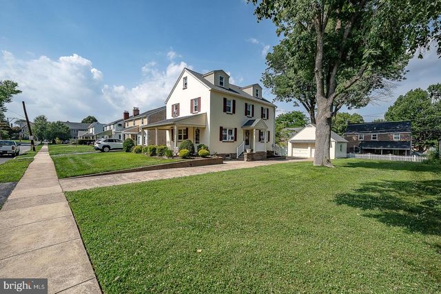 2115 WINTON AVE, Havertown, PA 19083