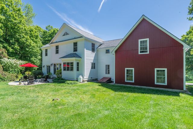 777 McCooey Drive, Manchester, VT 05255