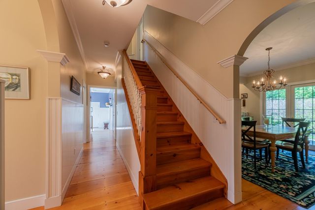 777 McCooey Drive, Manchester, VT 05255