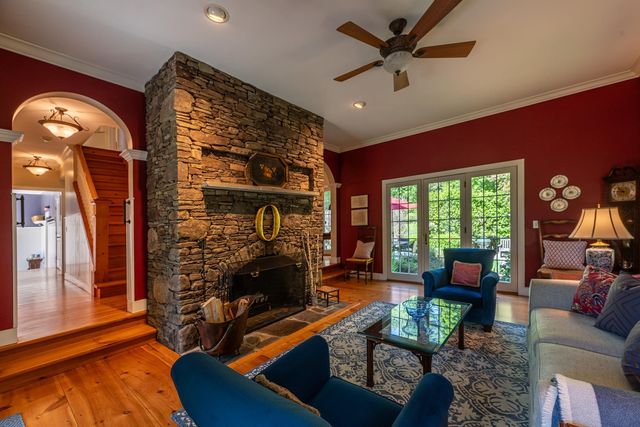 777 McCooey Drive, Manchester, VT 05255