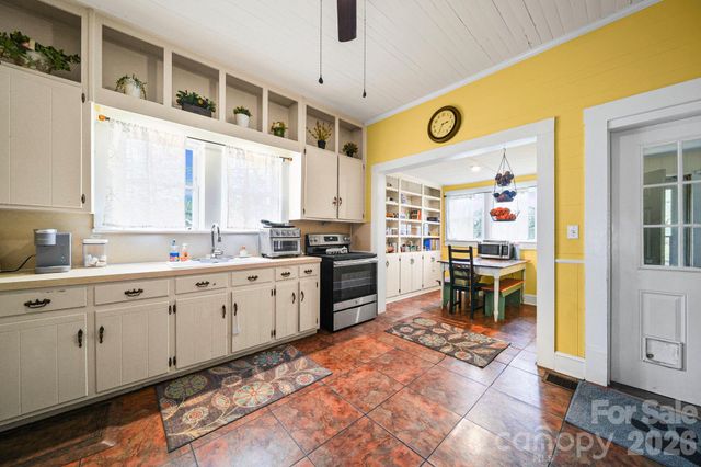 333 N Main Street, Mount Pleasant, NC 28124