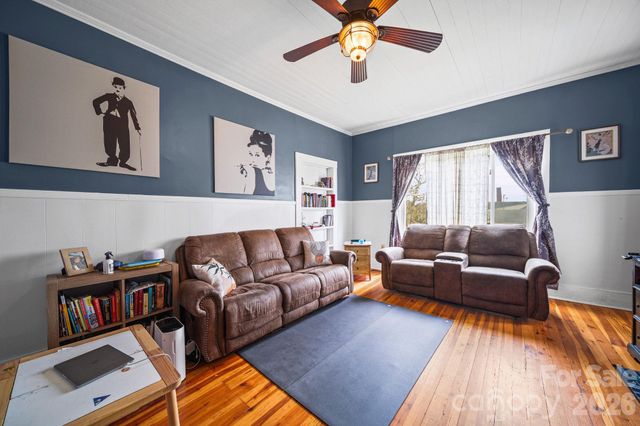 333 N Main Street, Mount Pleasant, NC 28124