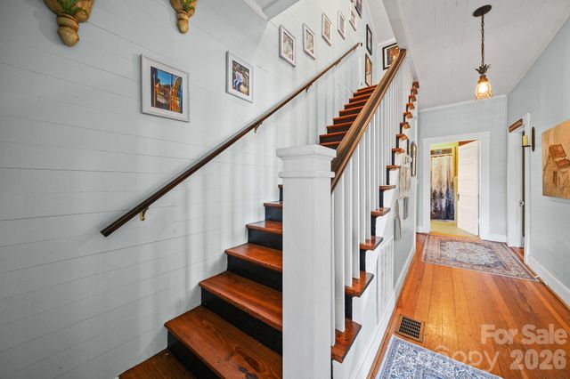 333 N Main Street, Mount Pleasant, NC 28124