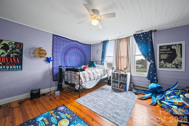 333 N Main Street, Mount Pleasant, NC 28124