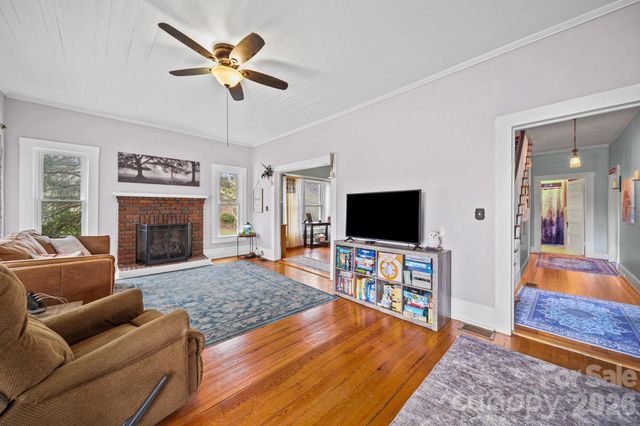 333 N Main Street, Mount Pleasant, NC 28124