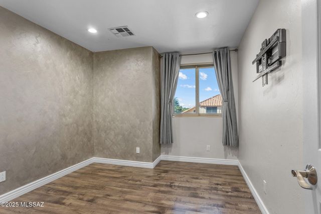 2350 N Lake Star Drive, Tucson, AZ 85749