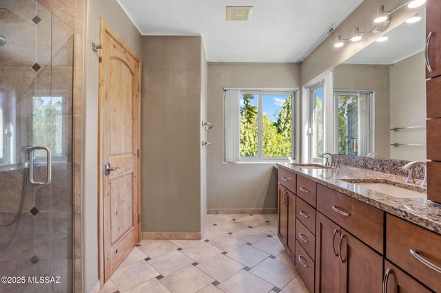 2350 N Lake Star Drive, Tucson, AZ 85749