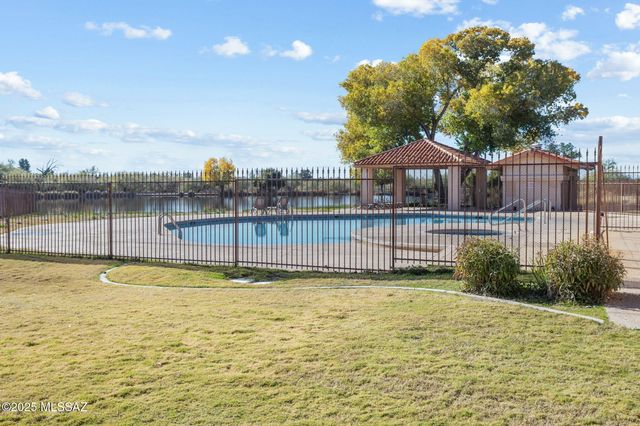 2350 N Lake Star Drive, Tucson, AZ 85749