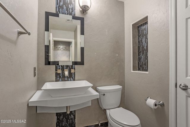 2350 N Lake Star Drive, Tucson, AZ 85749