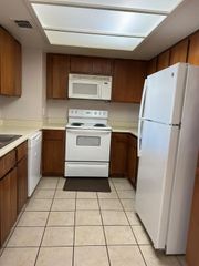 2814 S Bartell Drive 39, Houston, TX 77054