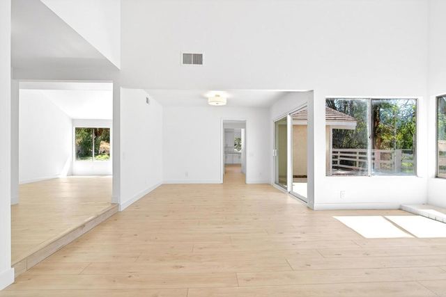 37985 Avenida Bravura, Temecula, CA 92592