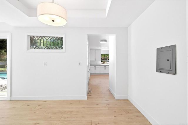 37985 Avenida Bravura, Temecula, CA 92592