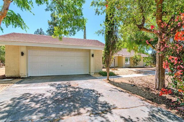 37985 Avenida Bravura, Temecula, CA 92592