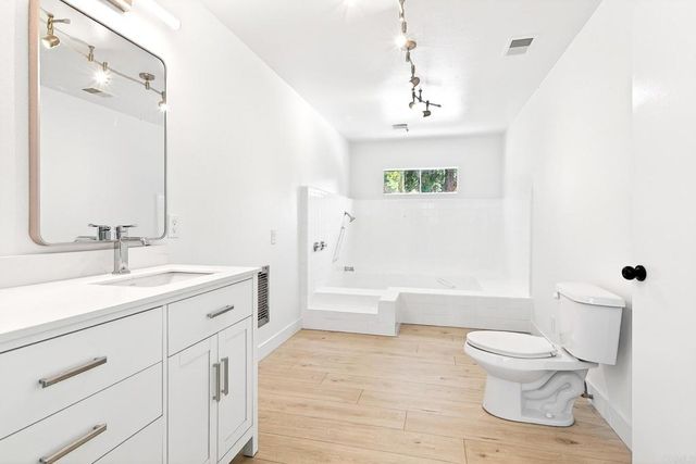 37985 Avenida Bravura, Temecula, CA 92592