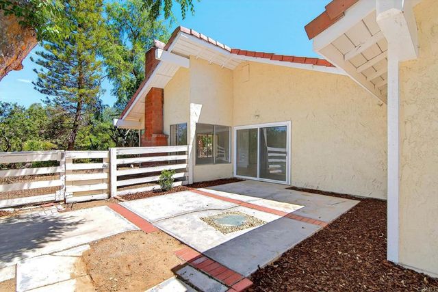 37985 Avenida Bravura, Temecula, CA 92592