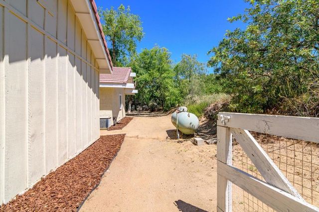 37985 Avenida Bravura, Temecula, CA 92592