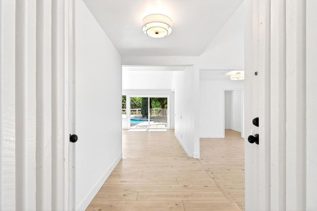 37985 Avenida Bravura, Temecula, CA 92592