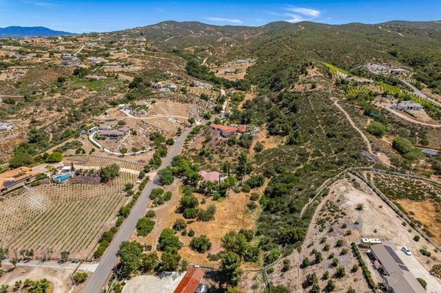 37985 Avenida Bravura, Temecula, CA 92592