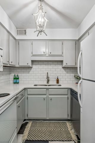 601 Boyd Mill Ave Unit M8, Franklin, TN 37064