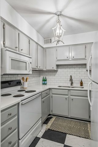 601 Boyd Mill Ave Unit M8, Franklin, TN 37064