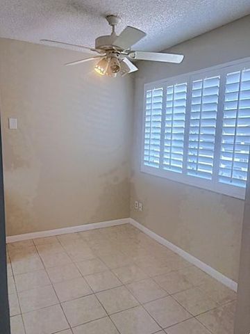 10110 N 97th Drive Apt A, Peoria, AZ 85345