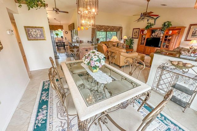 331 OAKWOOD CIRCLE, Englewood, FL 34223