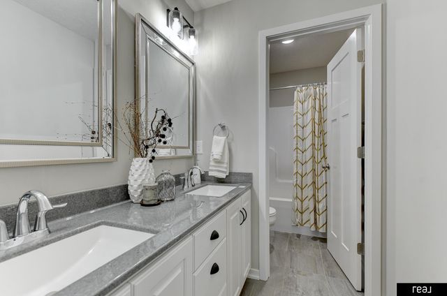 11513 S 116 Street, Papillion, NE 68133