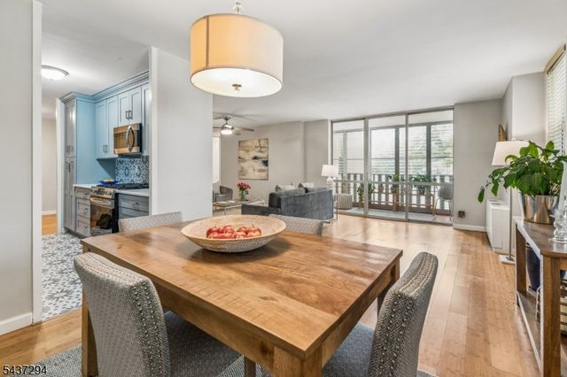 530 Valley Road C002V 2V, Montclair Twp., NJ 07043
