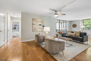 530 Valley Road C002V 2V, Montclair Twp., NJ 07043