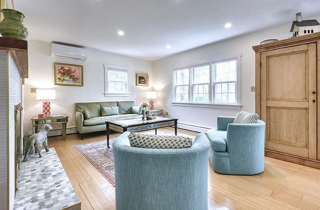162 Hurricane Road, Keene, NH 03431