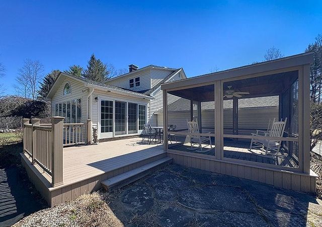 162 Hurricane Road, Keene, NH 03431