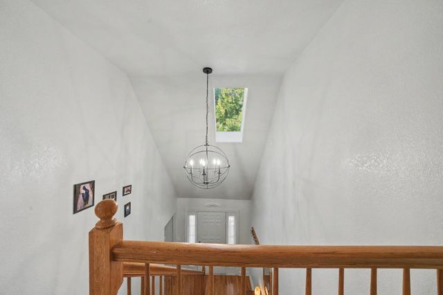 16460 Mckenzie Dr, Pioneer, CA 95666