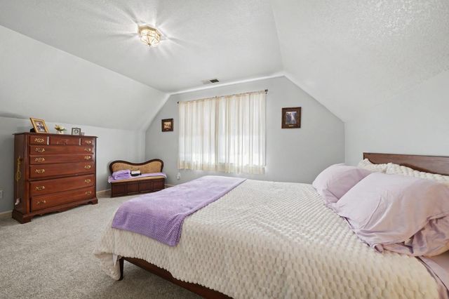 16460 Mckenzie Dr, Pioneer, CA 95666