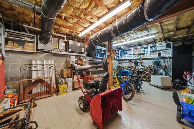 16460 Mckenzie Dr, Pioneer, CA 95666