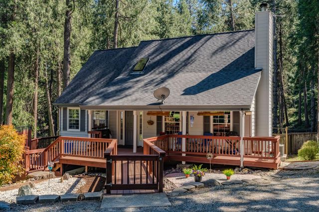 16460 Mckenzie Dr, Pioneer, CA 95666