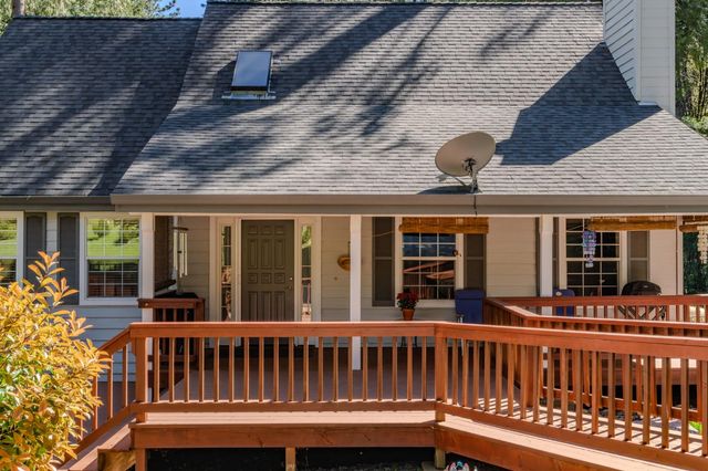 16460 Mckenzie Dr, Pioneer, CA 95666