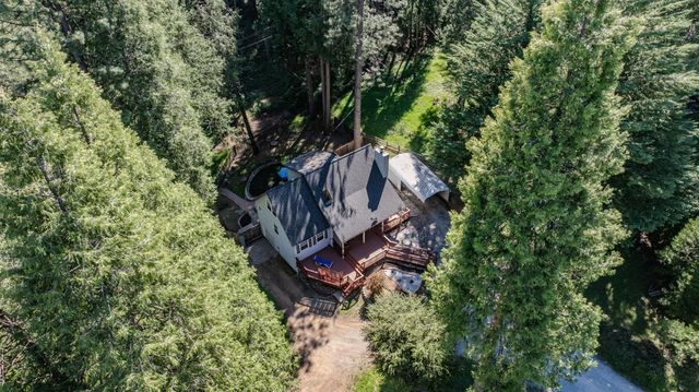 16460 Mckenzie Dr, Pioneer, CA 95666