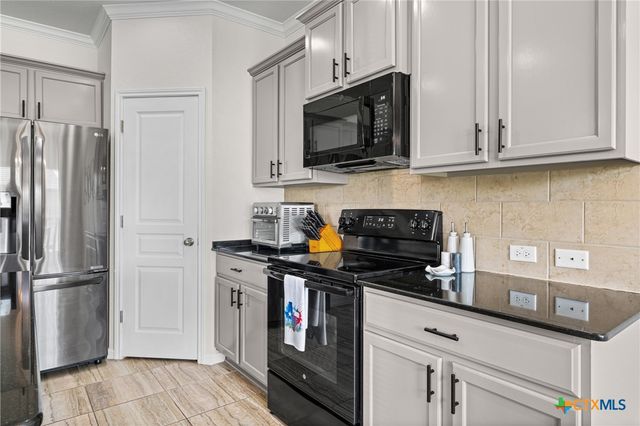 815 Cross Drive, Temple, TX 76502