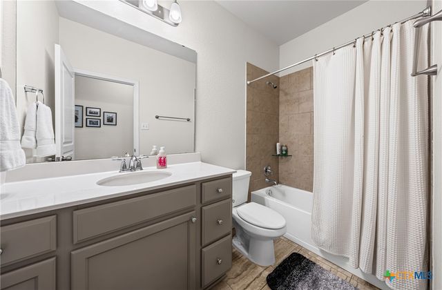 815 Cross Drive, Temple, TX 76502