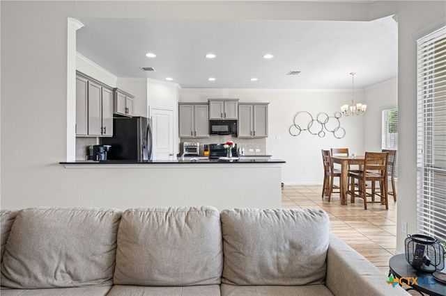 815 Cross Drive, Temple, TX 76502