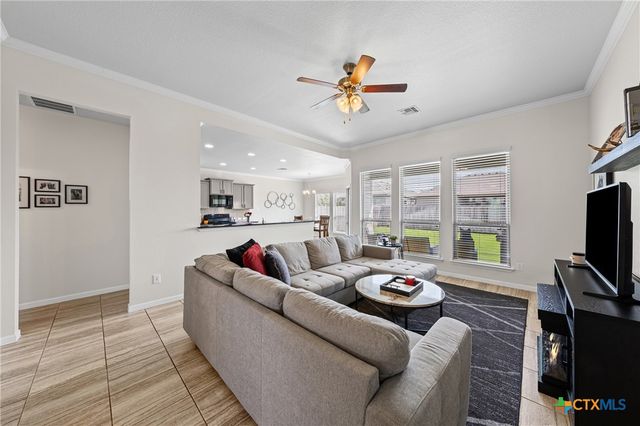 815 Cross Drive, Temple, TX 76502