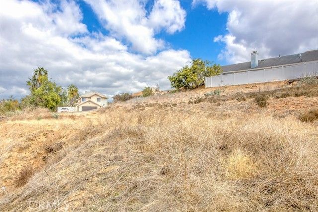 21 Judy Ann Drive, Riverside, CA 92503