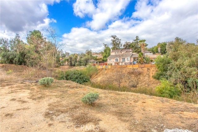 21 Judy Ann Drive, Riverside, CA 92503