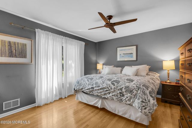 33 Tower Hill Drive, Red Bank, NJ 07701