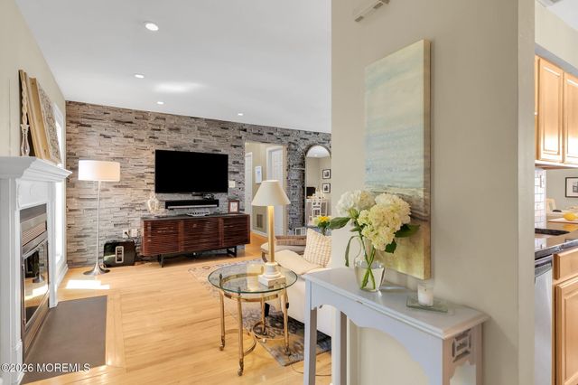 33 Tower Hill Drive, Red Bank, NJ 07701