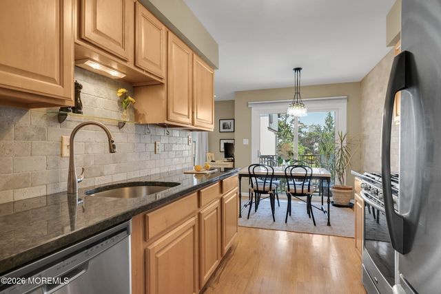33 Tower Hill Drive, Red Bank, NJ 07701