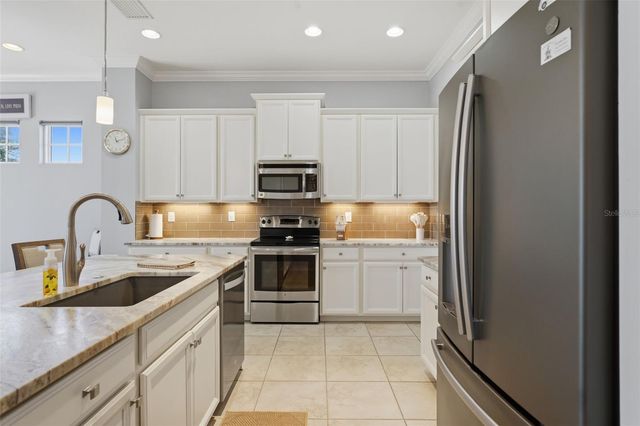 10311 LANDS END CIRCLE 13, Placida, FL 33946